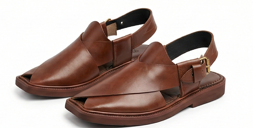 Premium Men’s Leather Chappal – Sleek Kaptaan Style (Polished Brown)